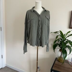 FRYE AND CO. Textured Green Waffle Knit Button Down Long Sleeve Collared Top